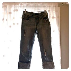 Seven jeans distressed cuffed capris